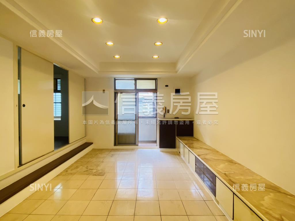樹林公寓三樓房屋室內格局與周邊環境