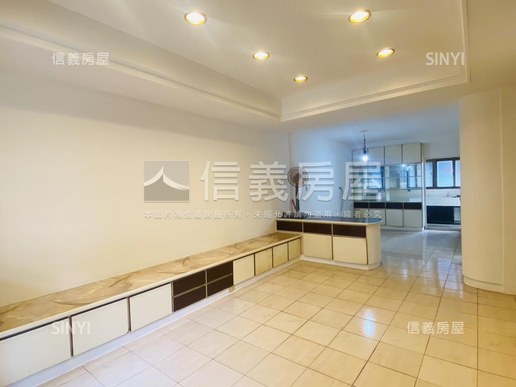 樹林公寓三樓房屋室內格局與周邊環境