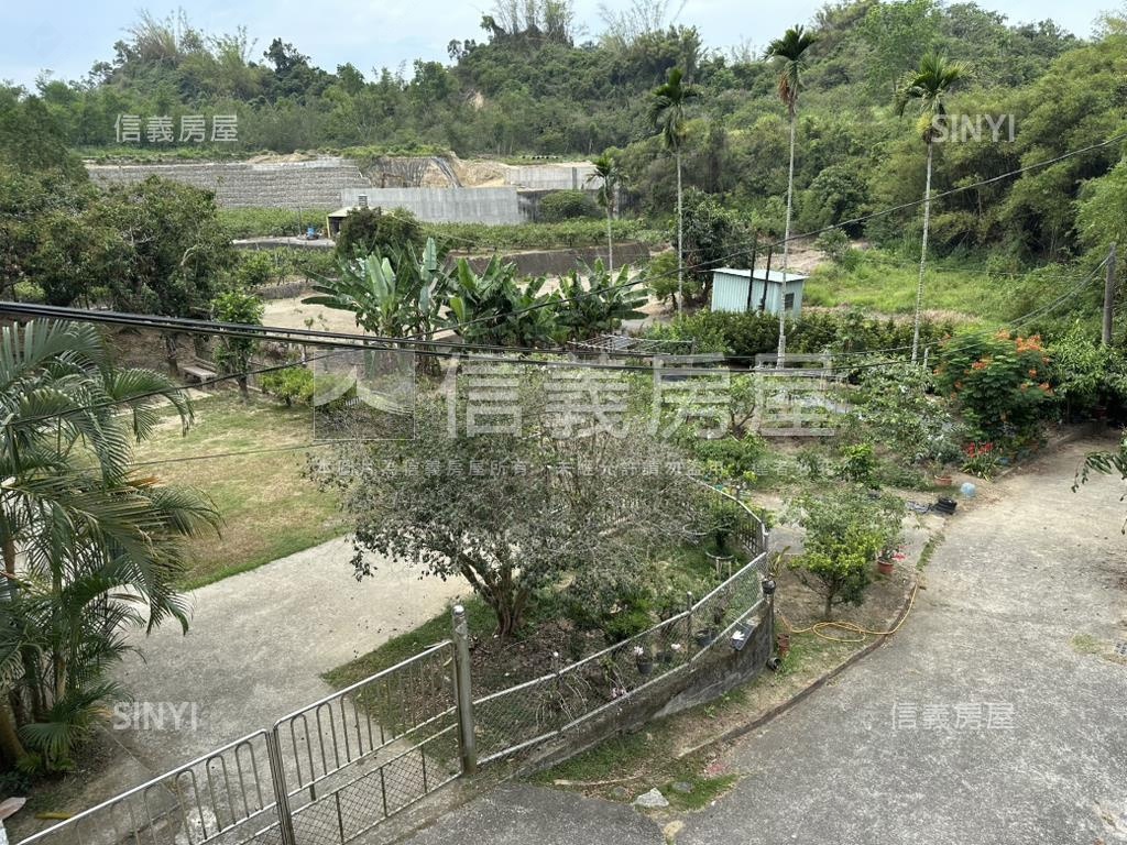 大社土地柑宅巷山坡地房屋室內格局與周邊環境