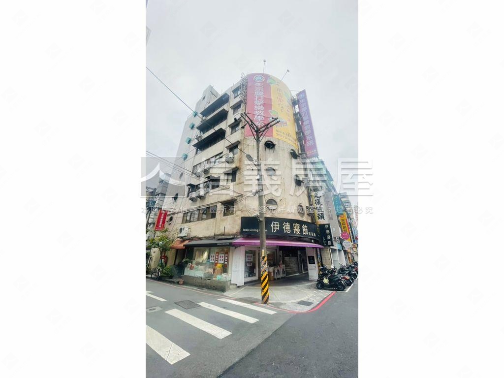 七張捷運電梯樓中樓房屋室內格局與周邊環境