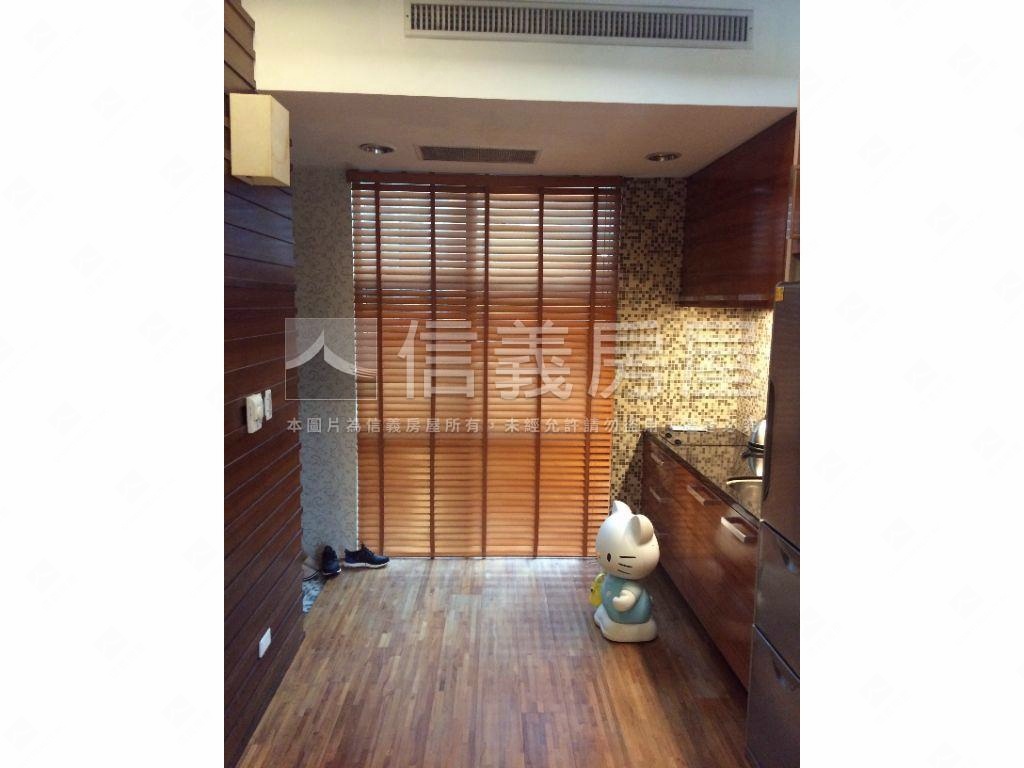 值得買的敦南２２５景觀戶房屋室內格局與周邊環境