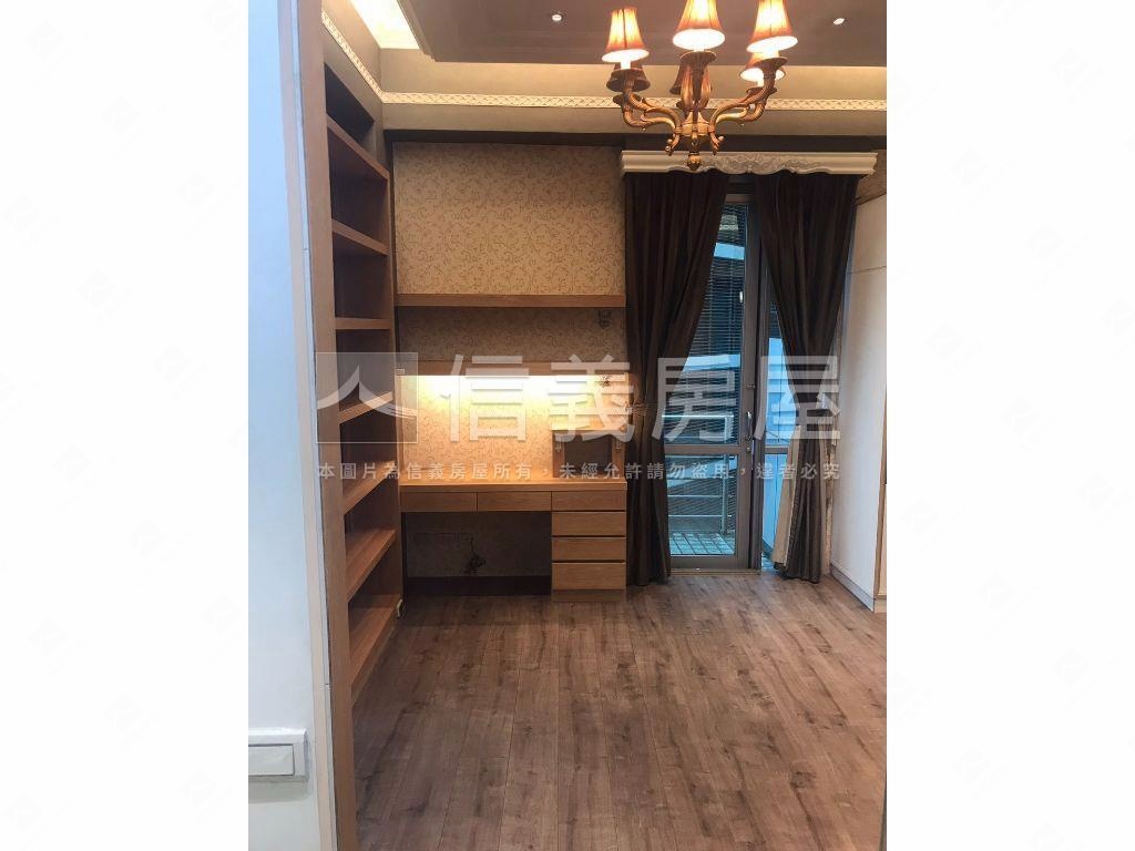 值得買的敦南２２５景觀戶房屋室內格局與周邊環境