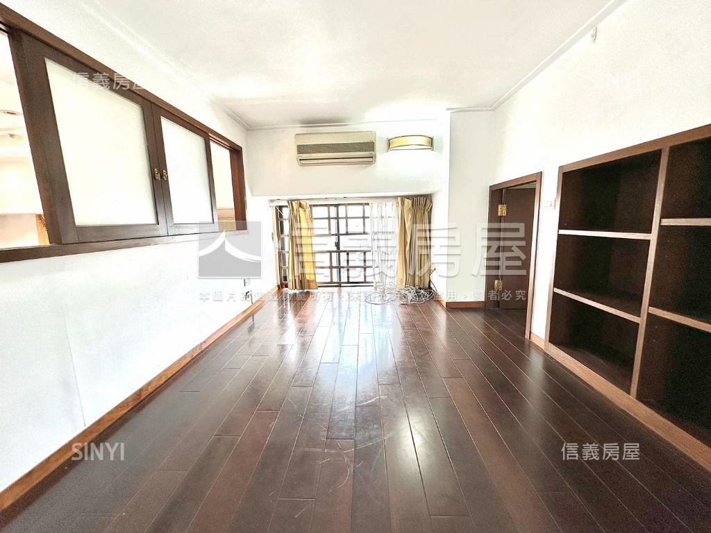 非常歐洲。稀有高樓採光佳房屋室內格局與周邊環境