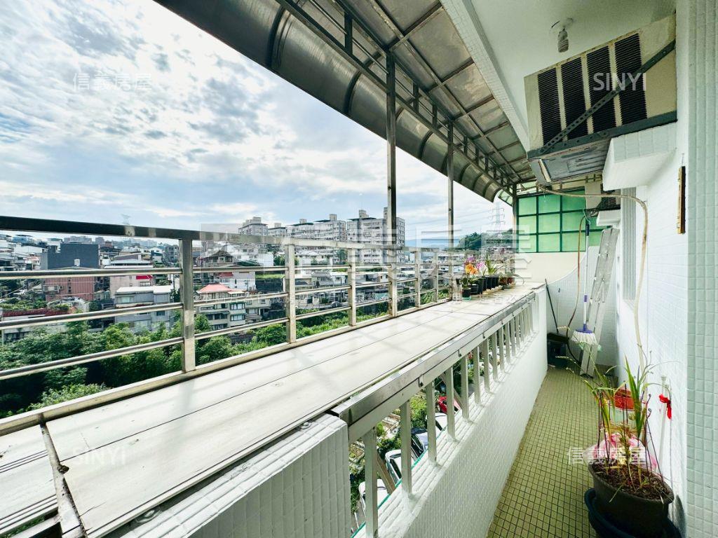 連峰街田園方正美寓房屋室內格局與周邊環境