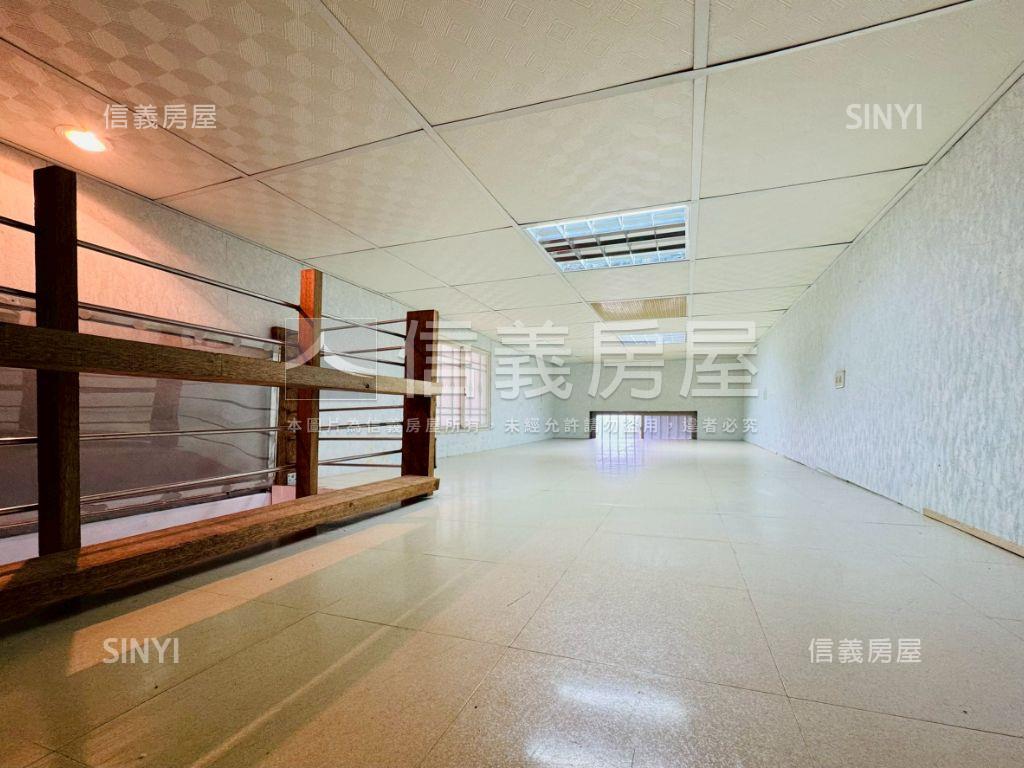 連峰街田園方正美寓房屋室內格局與周邊環境