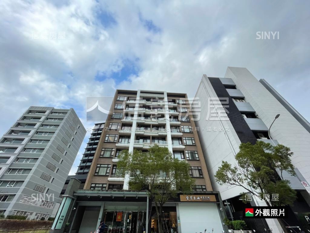 專任忠泰ＣＨＩＣ稀有釋出房屋室內格局與周邊環境