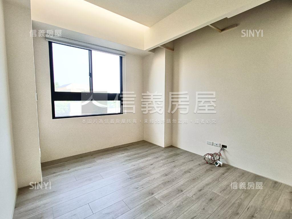 精銳闊漂亮裝潢三房平車房屋室內格局與周邊環境