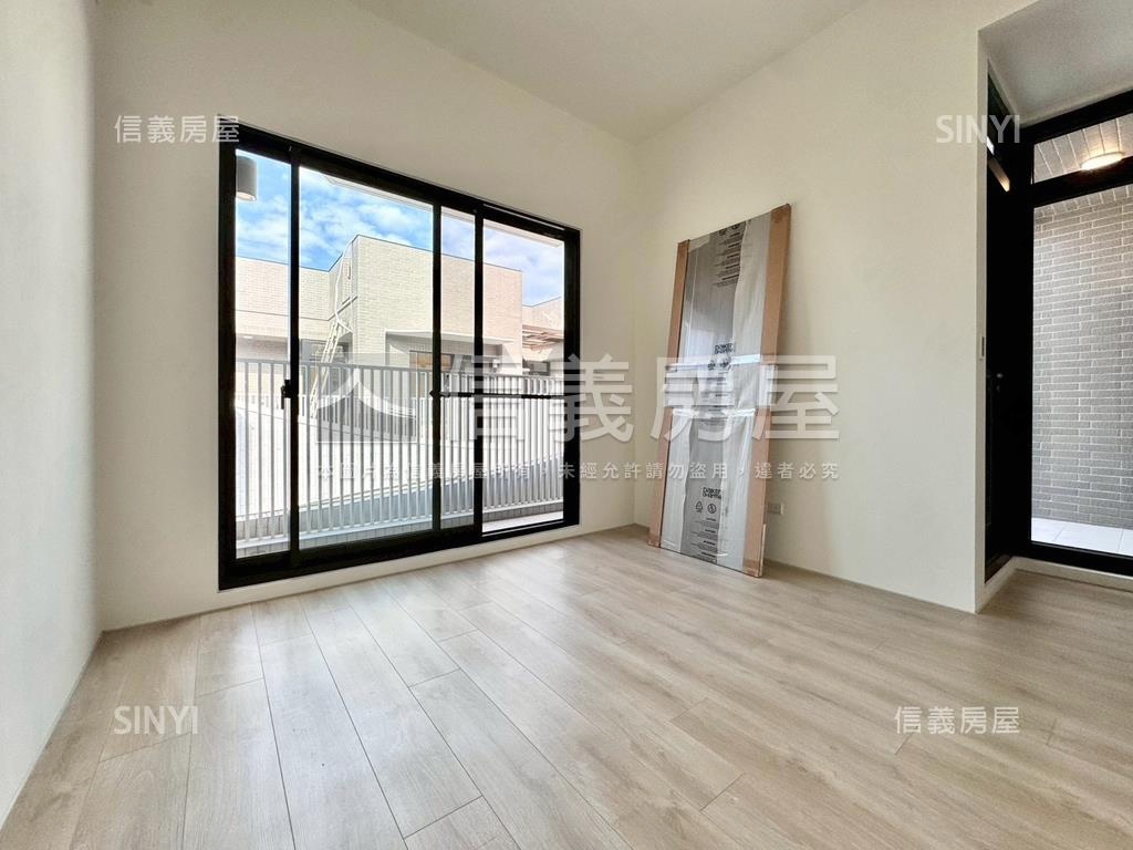 廍子全新邊間電梯雙車豪墅房屋室內格局與周邊環境