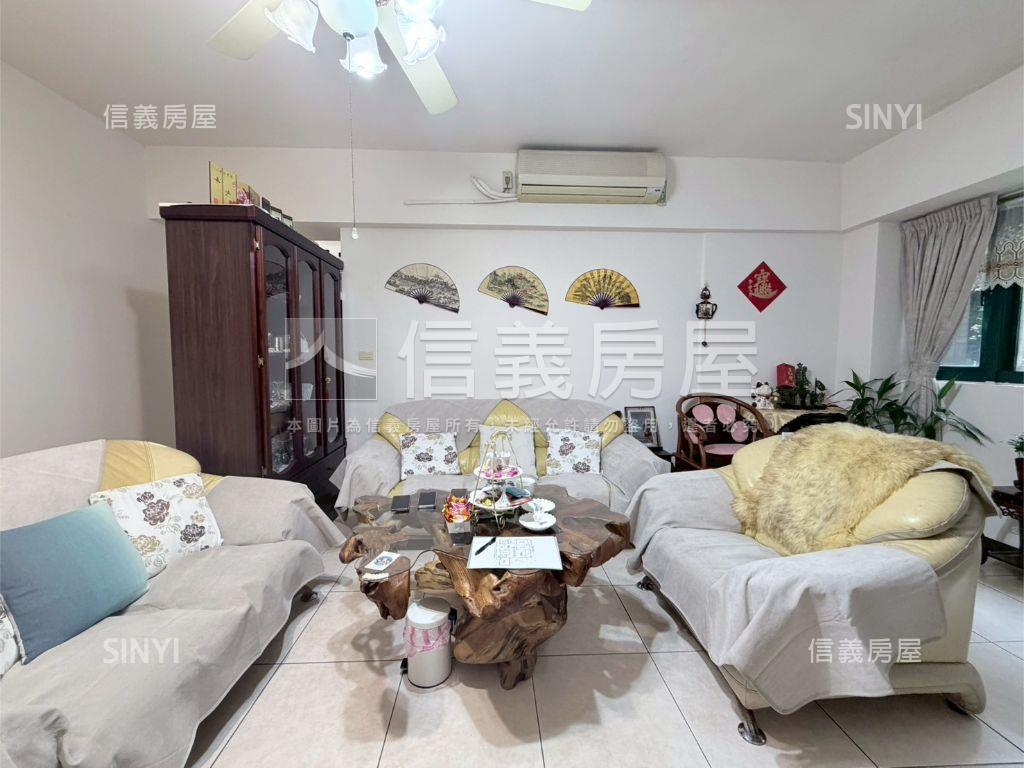 凱薩宮廷中山路大四房房屋室內格局與周邊環境