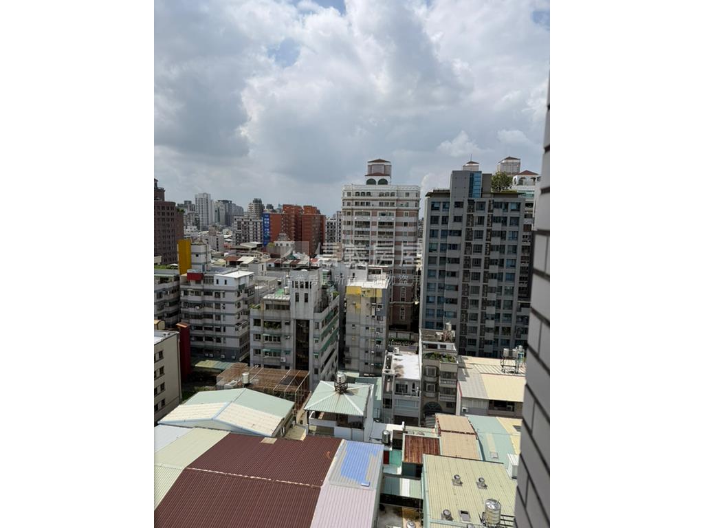 寶輝高樓視野二房平車！讚房屋室內格局與周邊環境