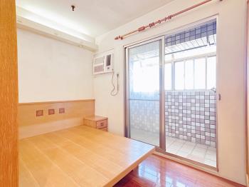 凱悅面學校高樓