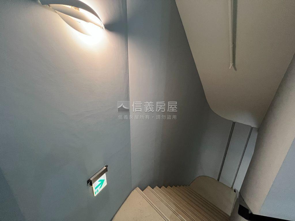 置地廣場旁旗艦金店面房屋室內格局與周邊環境