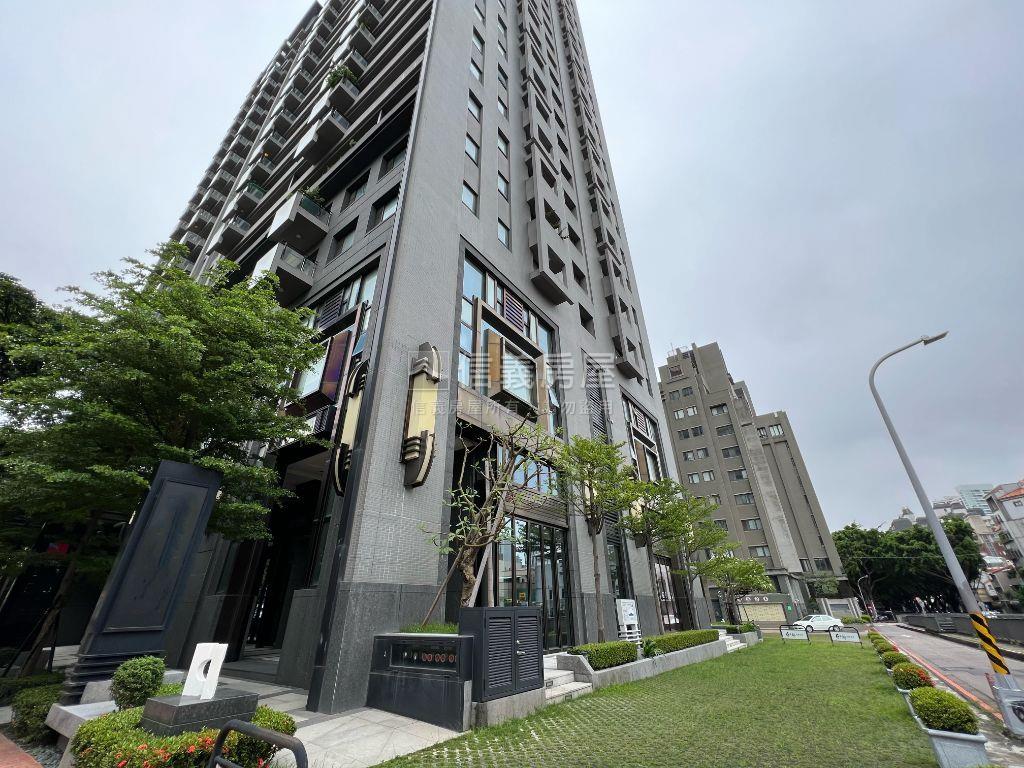 置地廣場旁旗艦金店面房屋室內格局與周邊環境