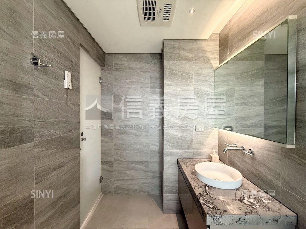 輕奢．左營高樓三房平車房屋室內格局與周邊環境