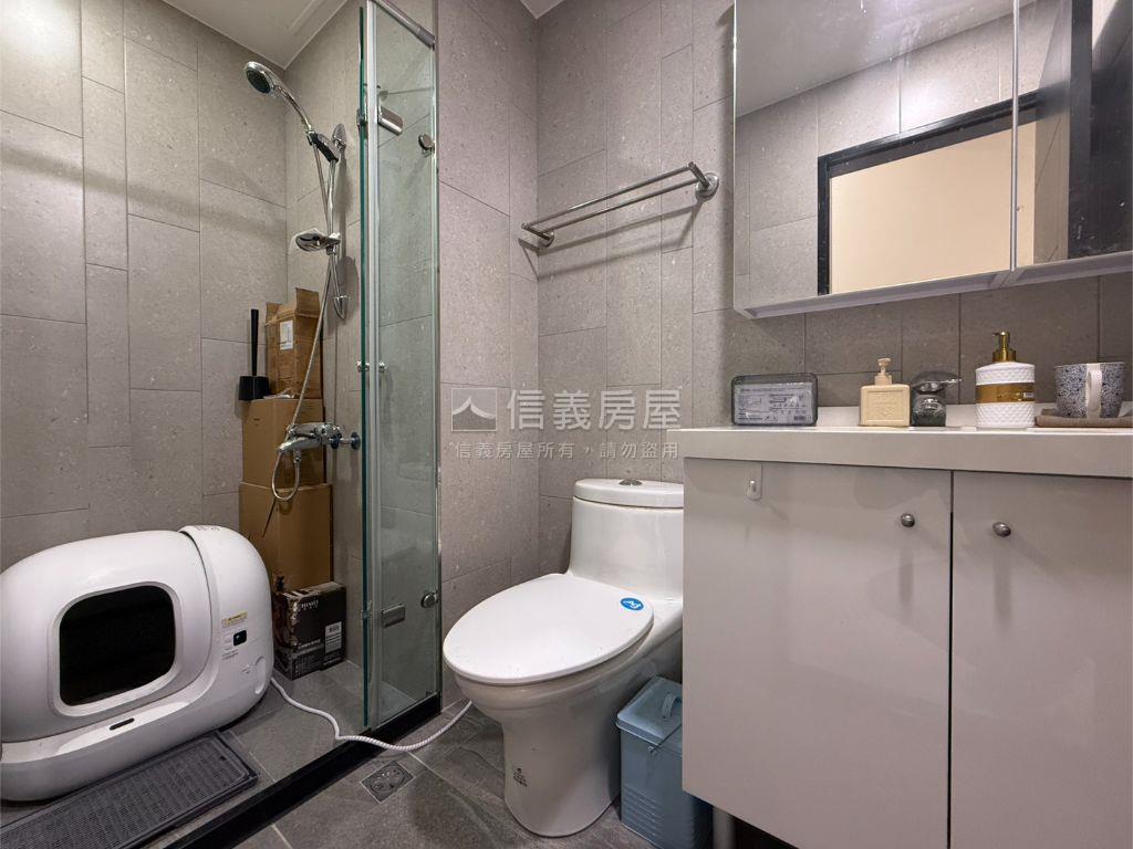 ★精美☆天空之邑三房車位房屋室內格局與周邊環境