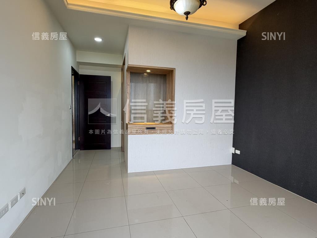 慶賀天闊景觀大三房雙車位房屋室內格局與周邊環境