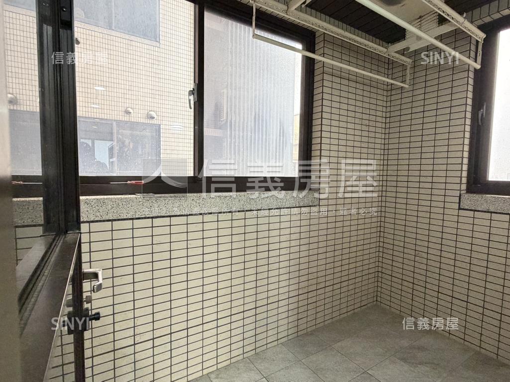 慶賀天闊景觀大三房雙車位房屋室內格局與周邊環境