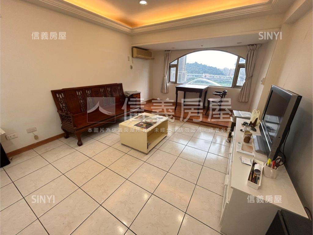 中央新村高樓河景三房房屋室內格局與周邊環境