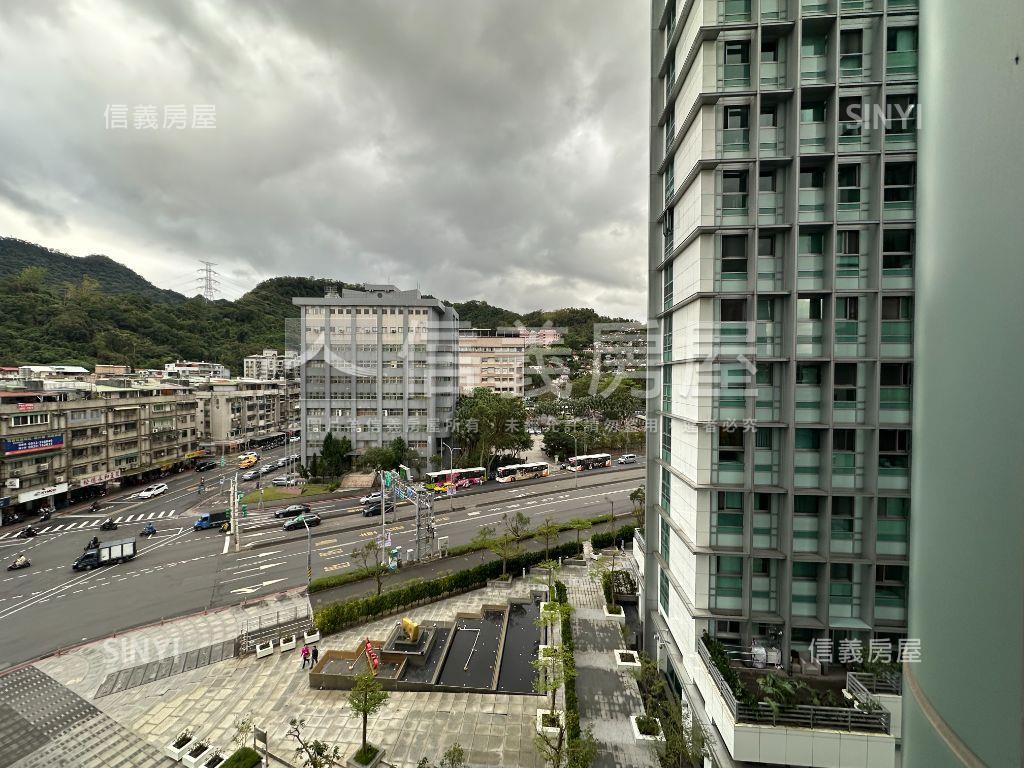 專任香榭微風山景六樓棒房屋室內格局與周邊環境