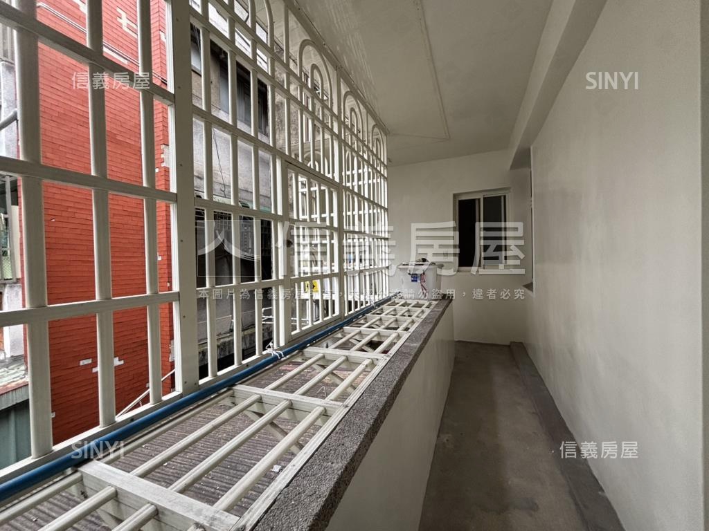 附中朝南黃金三樓三房房屋室內格局與周邊環境