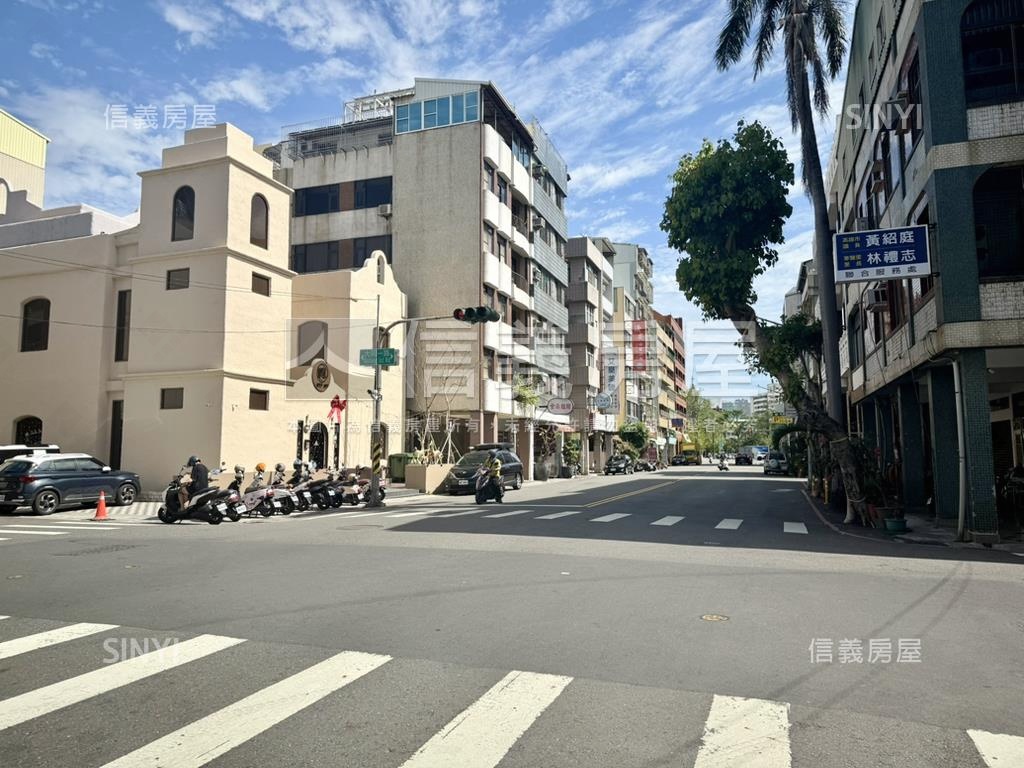 忠孝正路邊間金店房屋室內格局與周邊環境