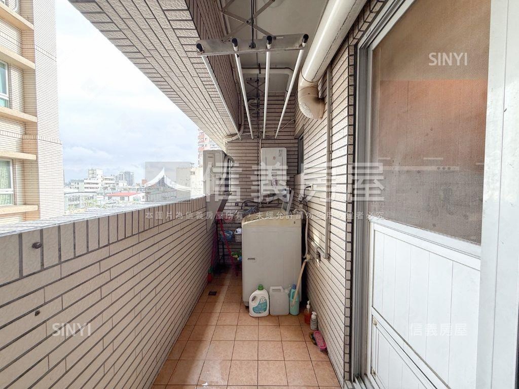 【強案】左營四房平車豪邸房屋室內格局與周邊環境