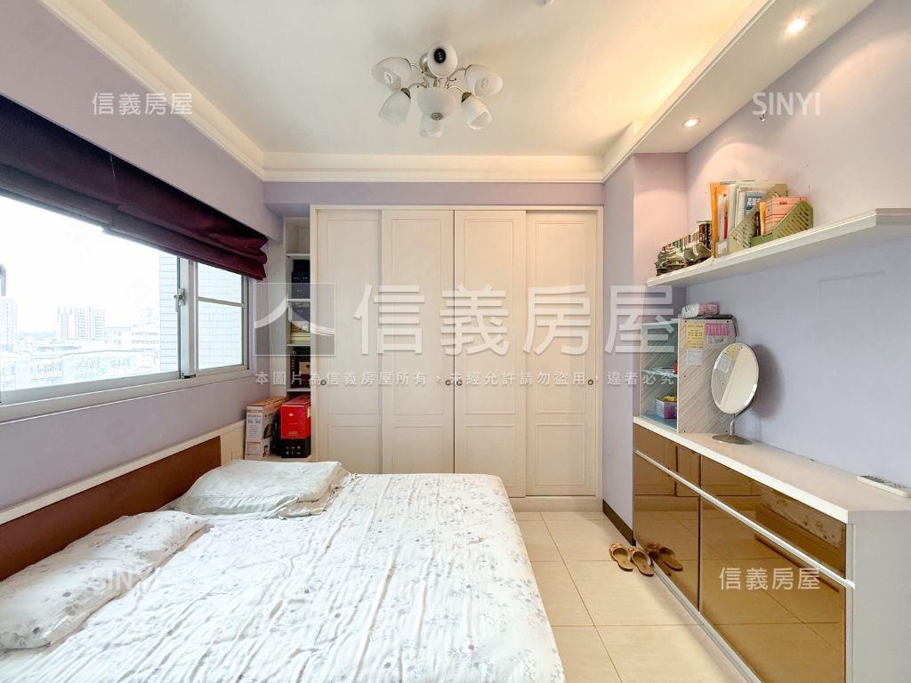 【強案】左營四房平車豪邸房屋室內格局與周邊環境