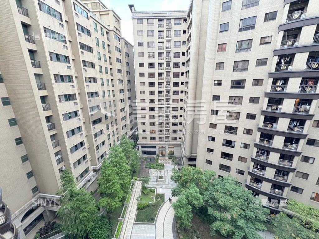 ＃近未來Ｇ１０高樓雙車位房屋室內格局與周邊環境