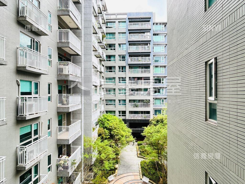 盧卡好美兩房房屋室內格局與周邊環境