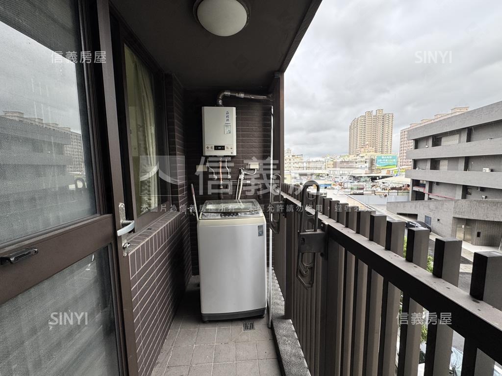 多城精美三房平車房屋室內格局與周邊環境