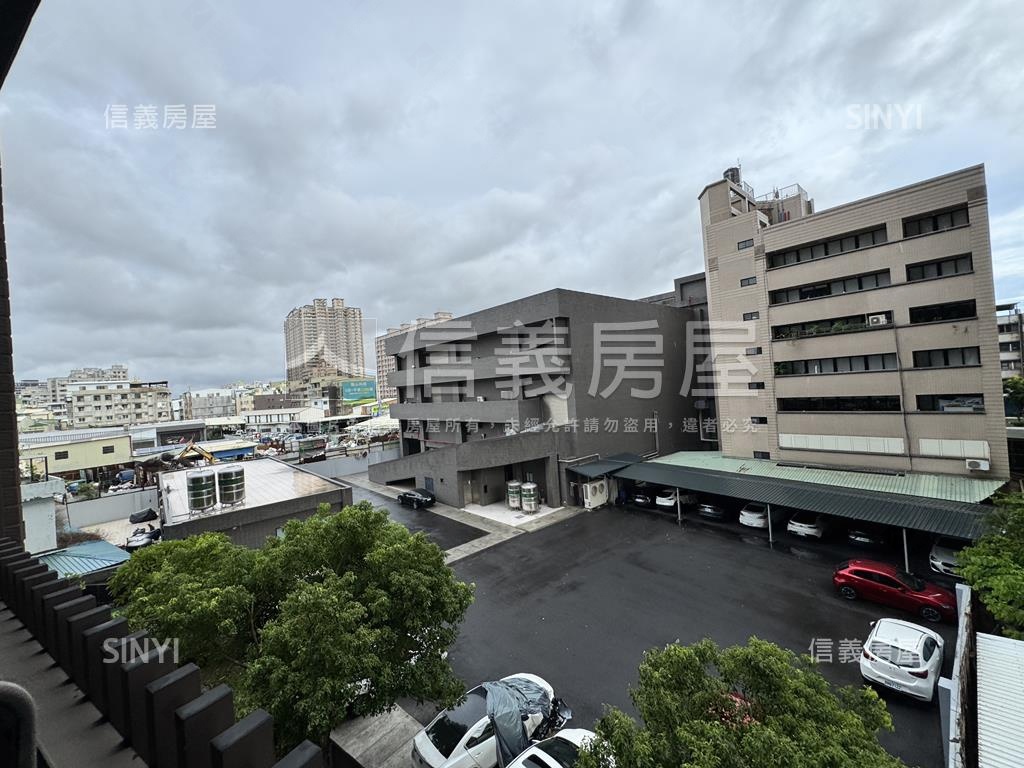 多城精美三房平車房屋室內格局與周邊環境