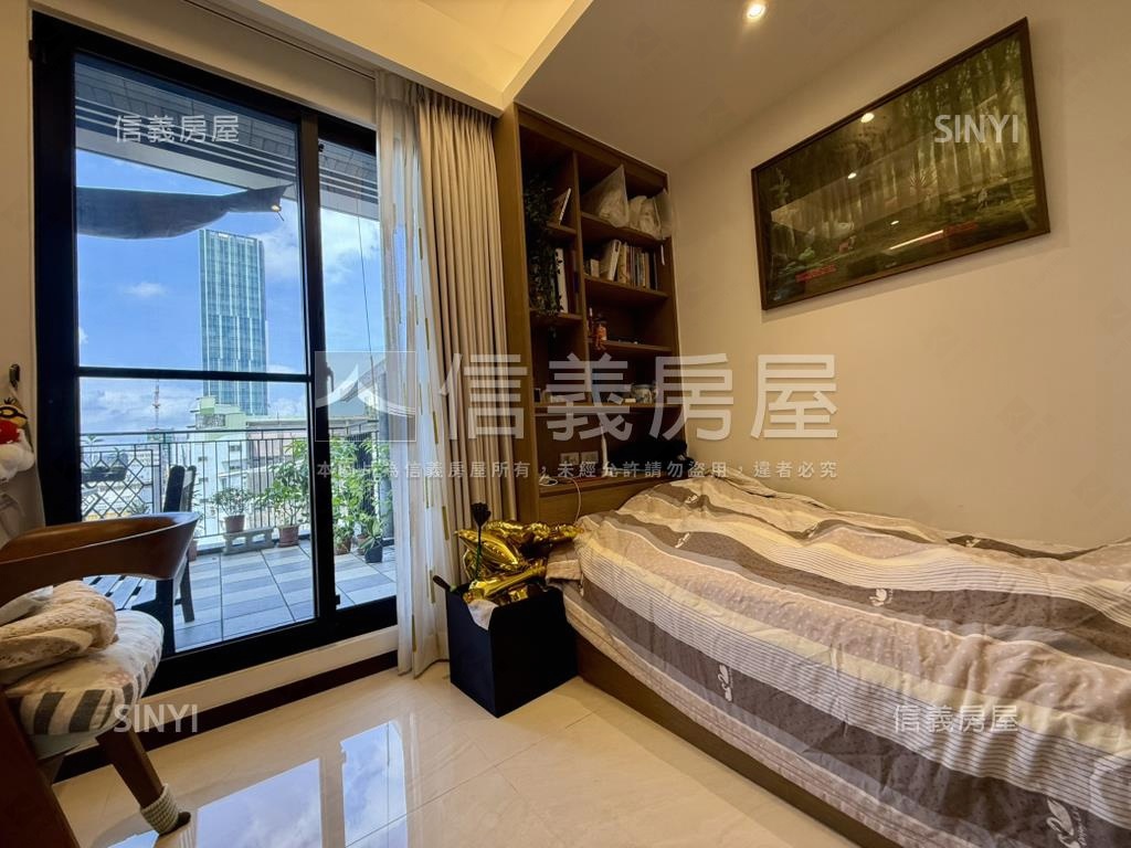 昇陽城中遠景露臺兩房豪邸房屋室內格局與周邊環境