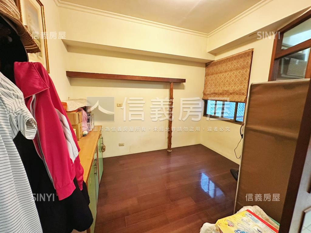 捷運豐樂公園站三房車位房屋室內格局與周邊環境