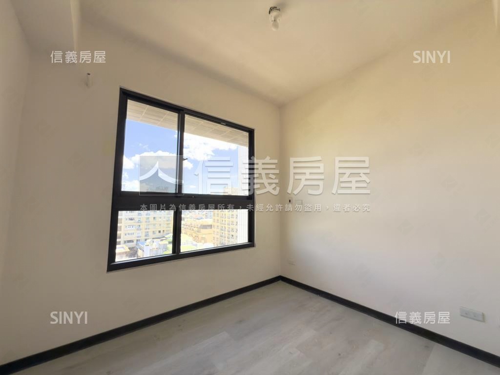 合雄新站景觀兩房車位房屋室內格局與周邊環境