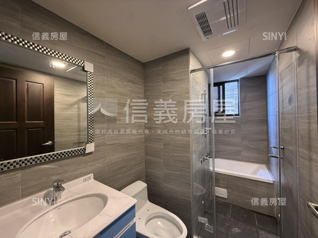 合雄新站景觀兩房車位房屋室內格局與周邊環境