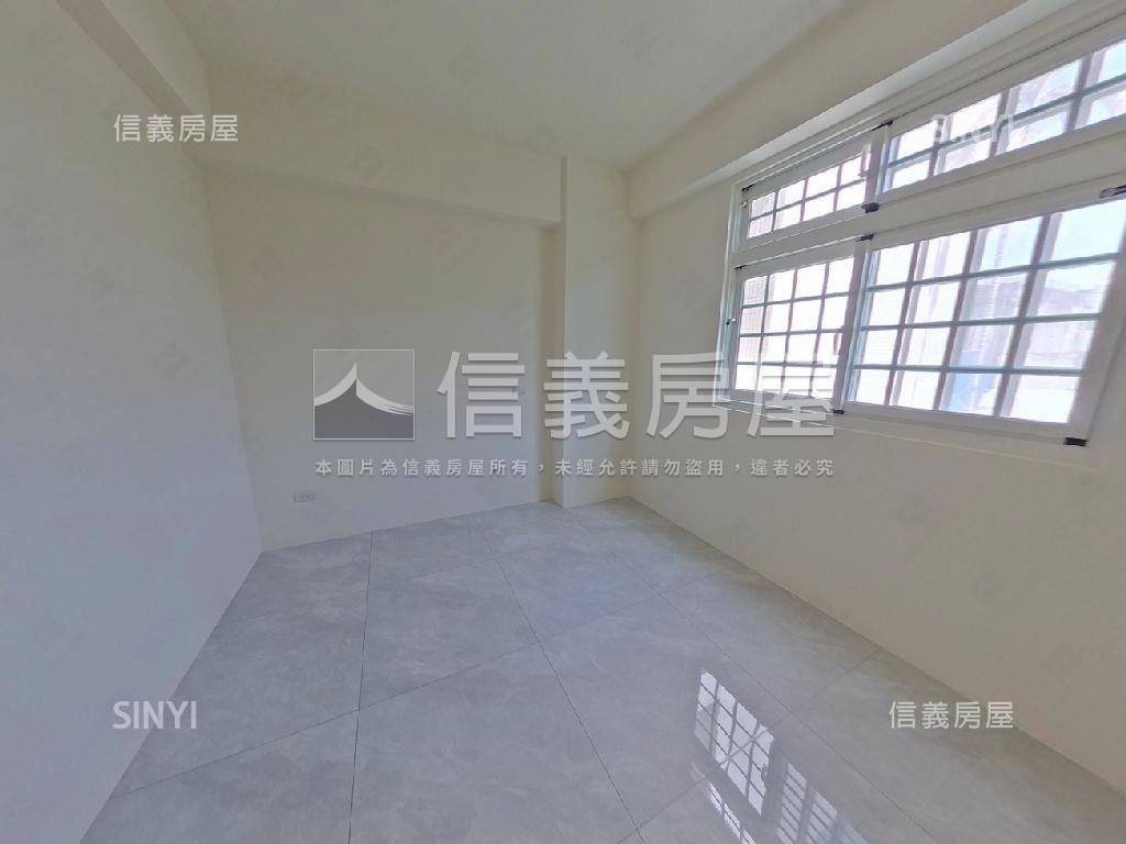 曉陽商圈全新電梯別墅房屋室內格局與周邊環境