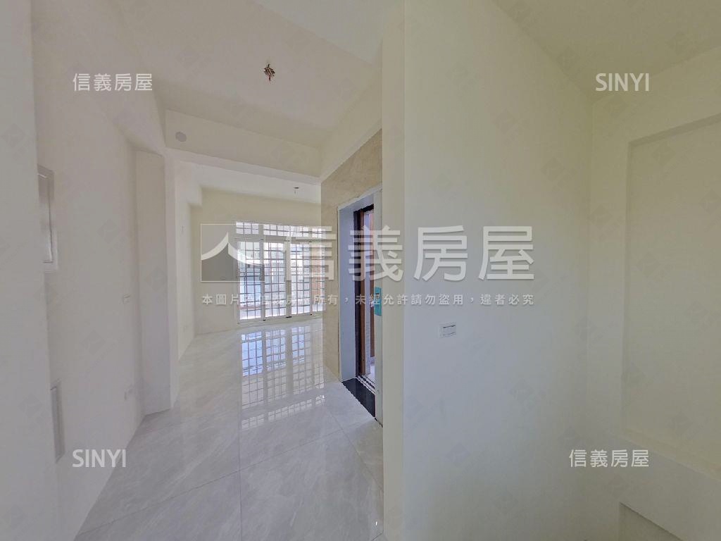 曉陽商圈全新電梯別墅房屋室內格局與周邊環境