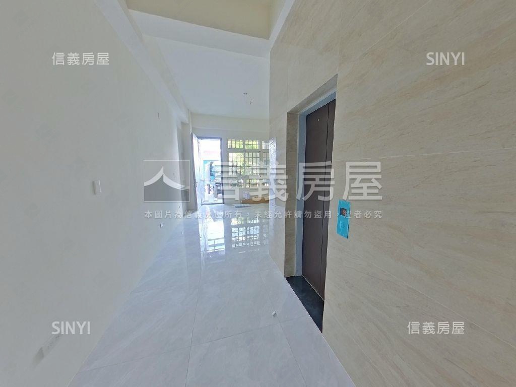 曉陽商圈全新電梯別墅房屋室內格局與周邊環境