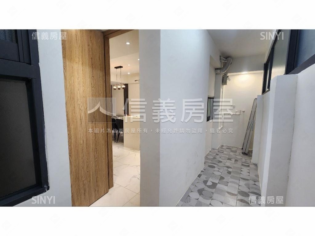 秀朗捷運美裝一樓房屋室內格局與周邊環境