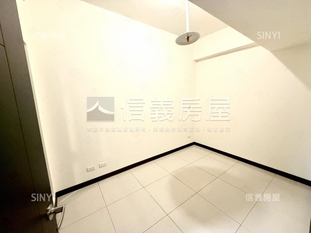⭐專任⭐世界花園房屋室內格局與周邊環境