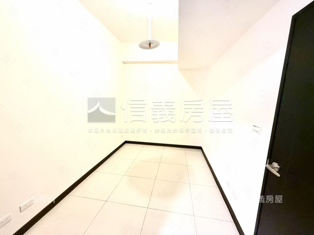 ⭐專任⭐世界花園房屋室內格局與周邊環境