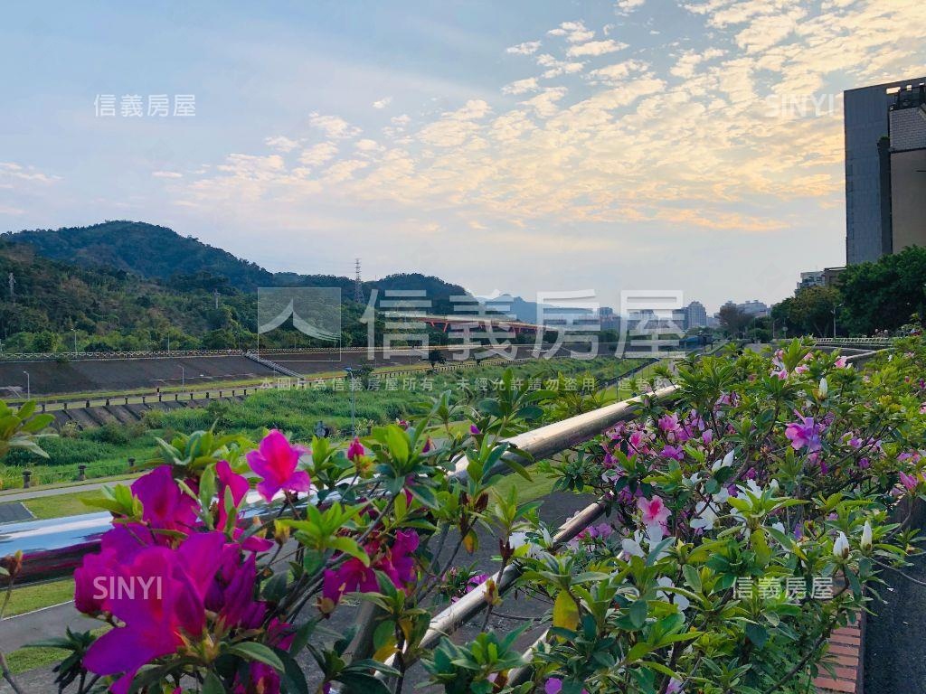 台北新貴★１０１景觀３房房屋室內格局與周邊環境