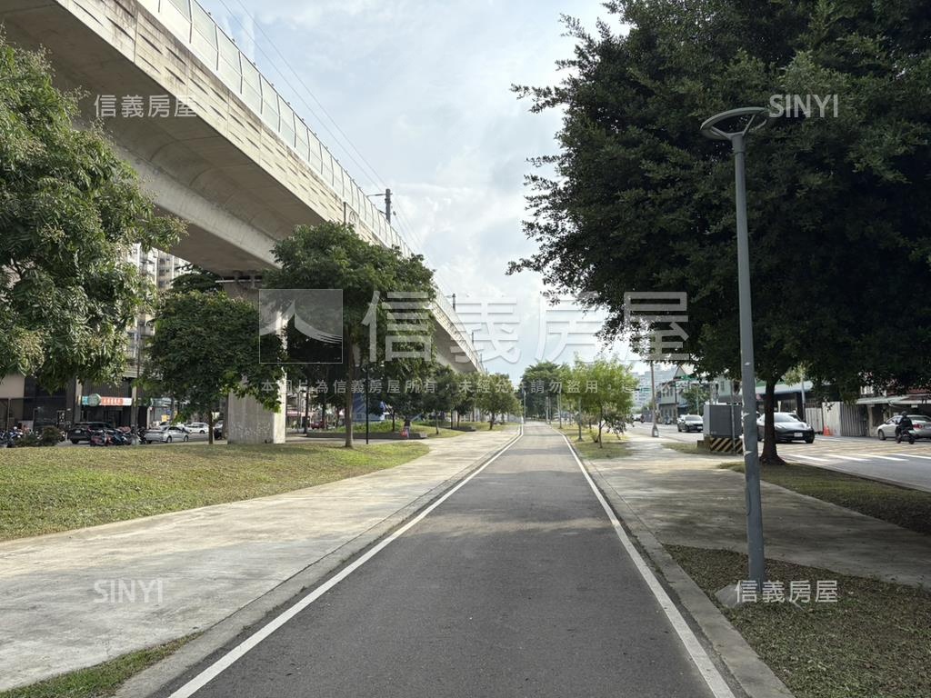 近中山醫大面寬方正土地房屋室內格局與周邊環境