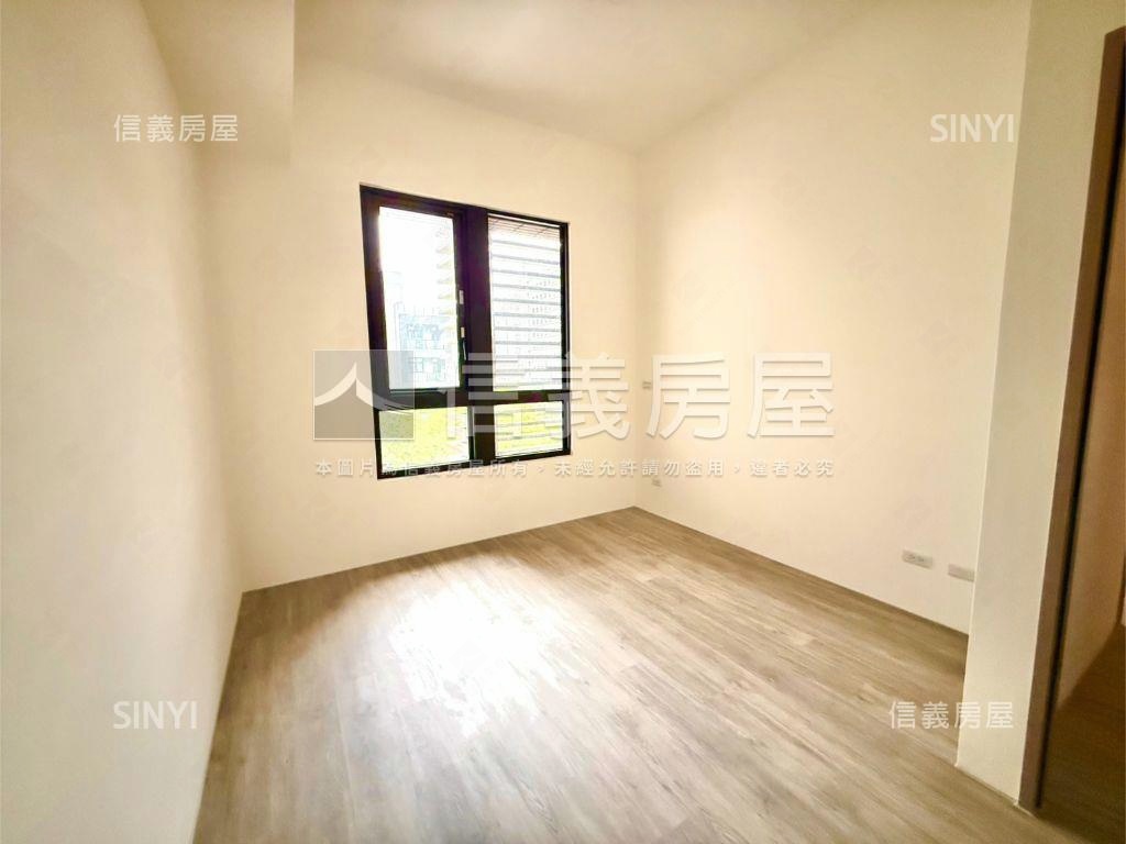 全新馥御綠景三房房屋室內格局與周邊環境