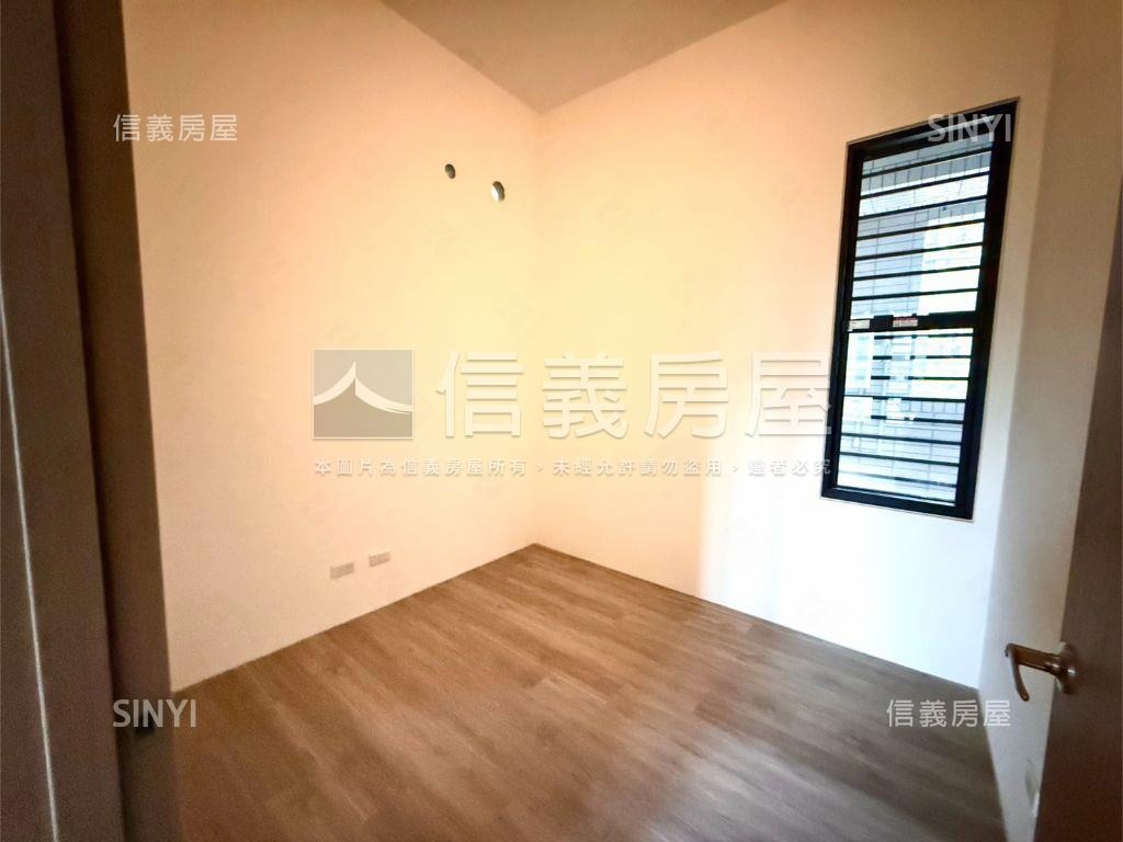 全新馥御綠景三房房屋室內格局與周邊環境