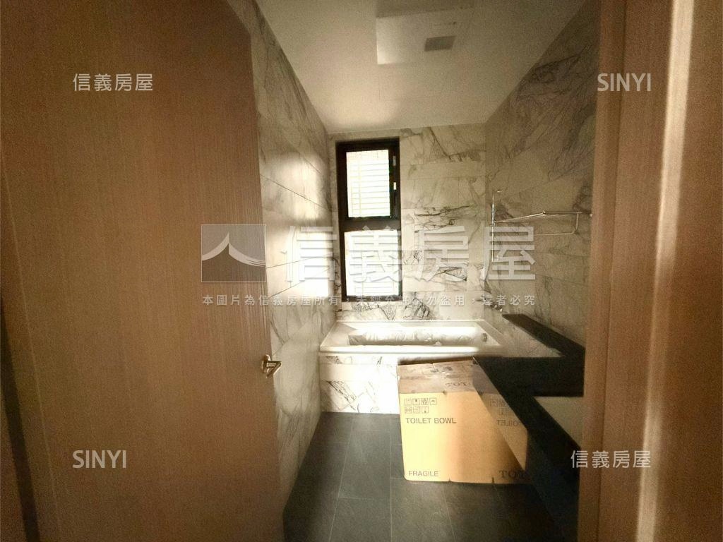 全新馥御綠景三房房屋室內格局與周邊環境