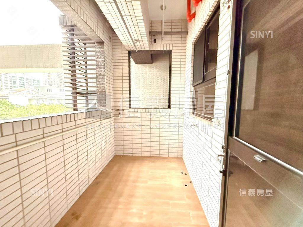 全新馥御綠景三房房屋室內格局與周邊環境