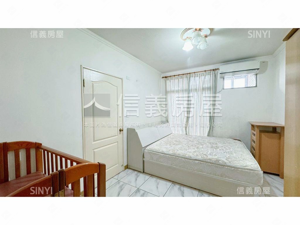 文心國小大二房二衛車位房屋室內格局與周邊環境