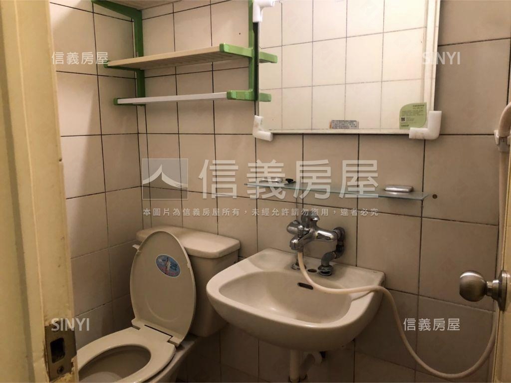 低總價陽明山公寓一樓房屋室內格局與周邊環境