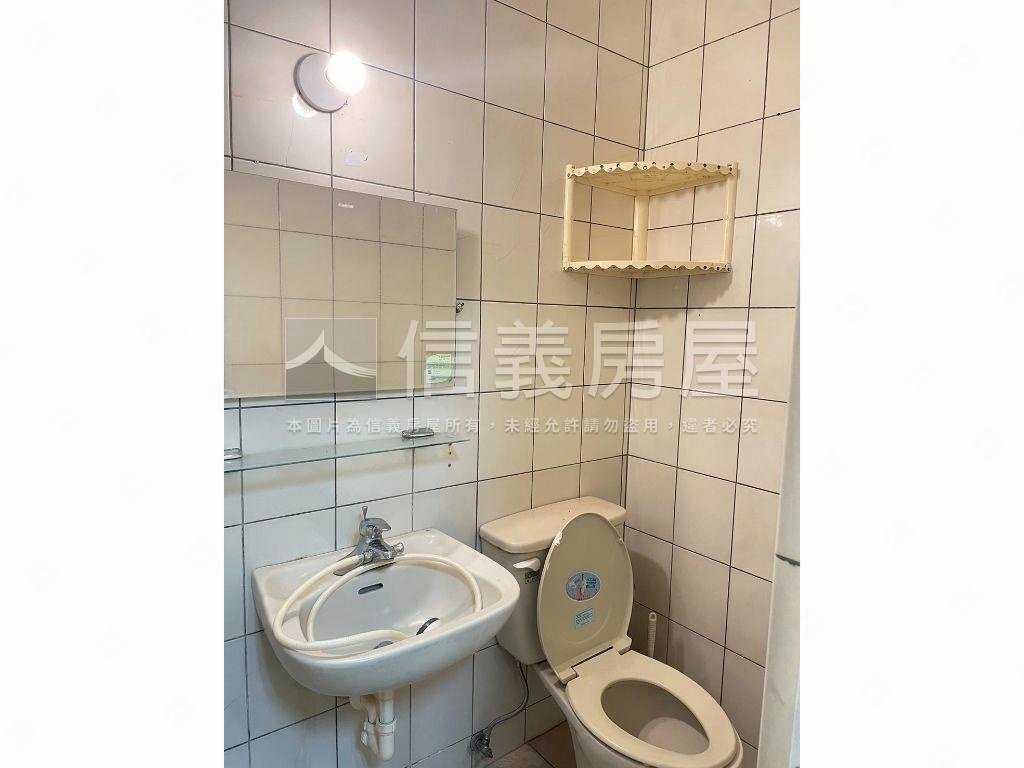 低總價陽明山公寓一樓房屋室內格局與周邊環境